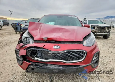 2020 Kia Sportage Lx z USA, uszkodzony, nr VIN KNDPMCAC5L7775094